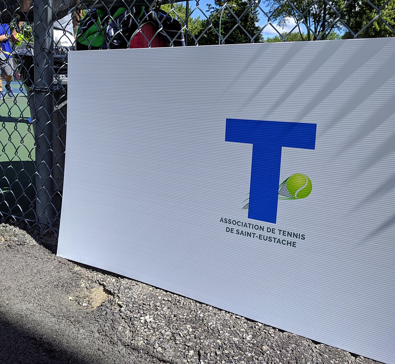 Tennis à Saint-Eustache : Un départ est prévu le 15 mai 2021 *